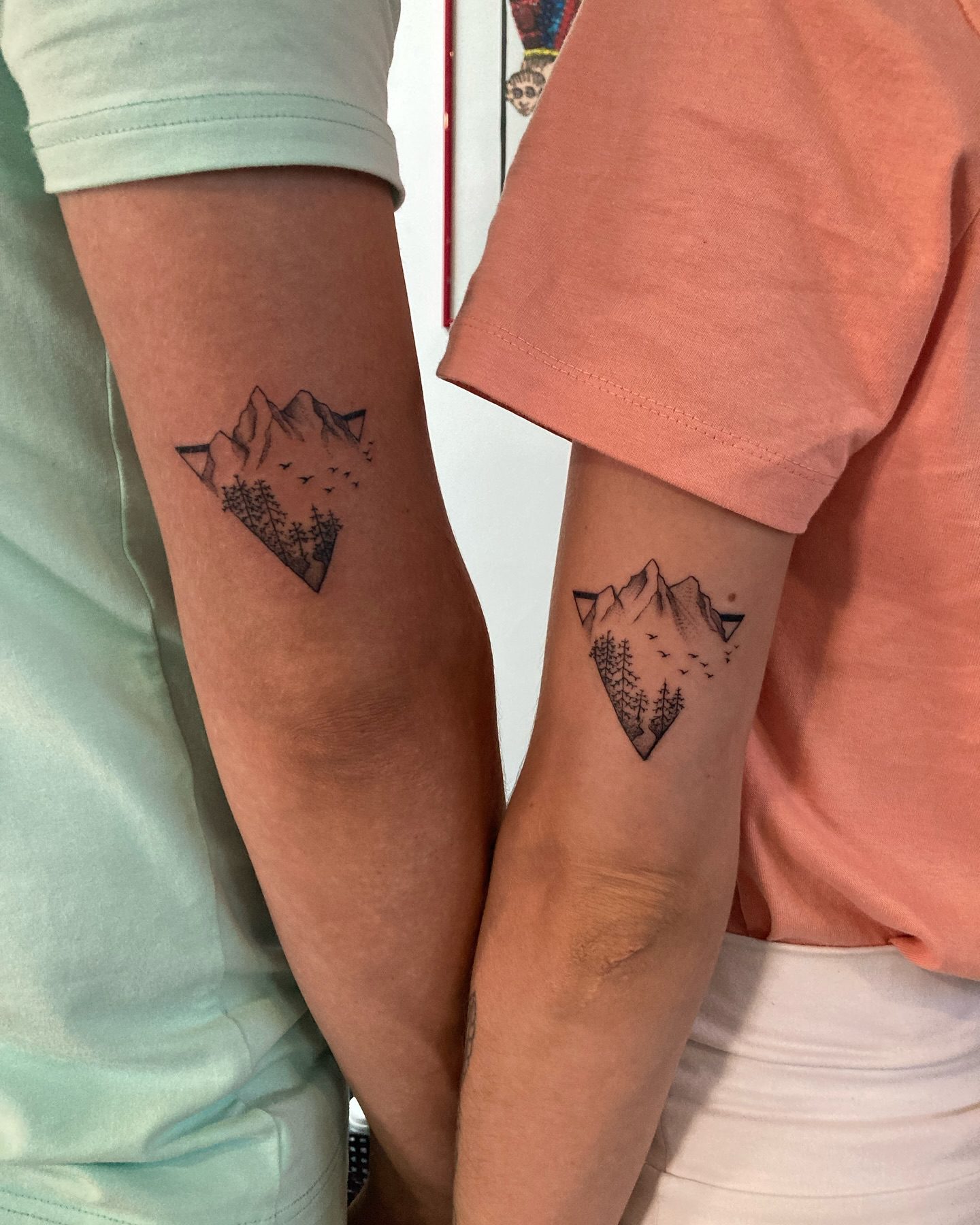 monoste-tattoo-tatouage-annecy-fine-line-12 monoste-tattoo-tatouage-annecy-fine-line-12