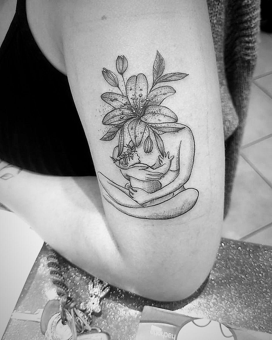 monoste-tattoo-tatouage-annecy-fine-line-11 monoste-tattoo-tatouage-annecy-fine-line-11